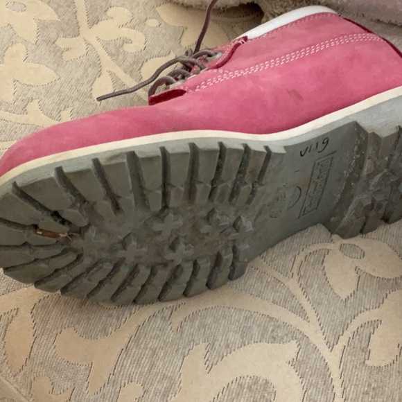 Women's Nellie Waterproof Chukka GUC - Picture 16 of 16